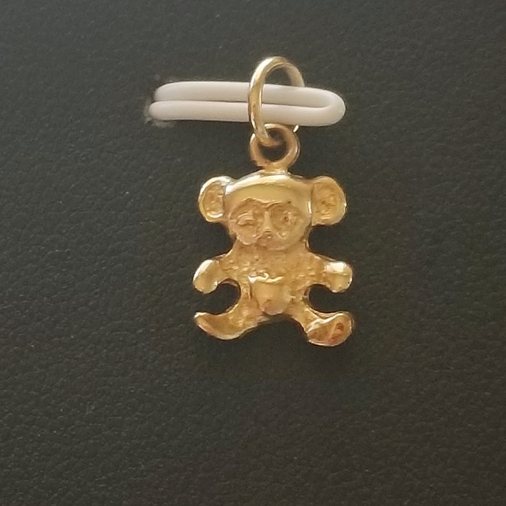 10K Gold Bear Pendant